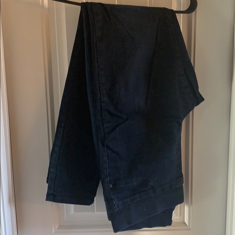 Universal Thread pull on jeans